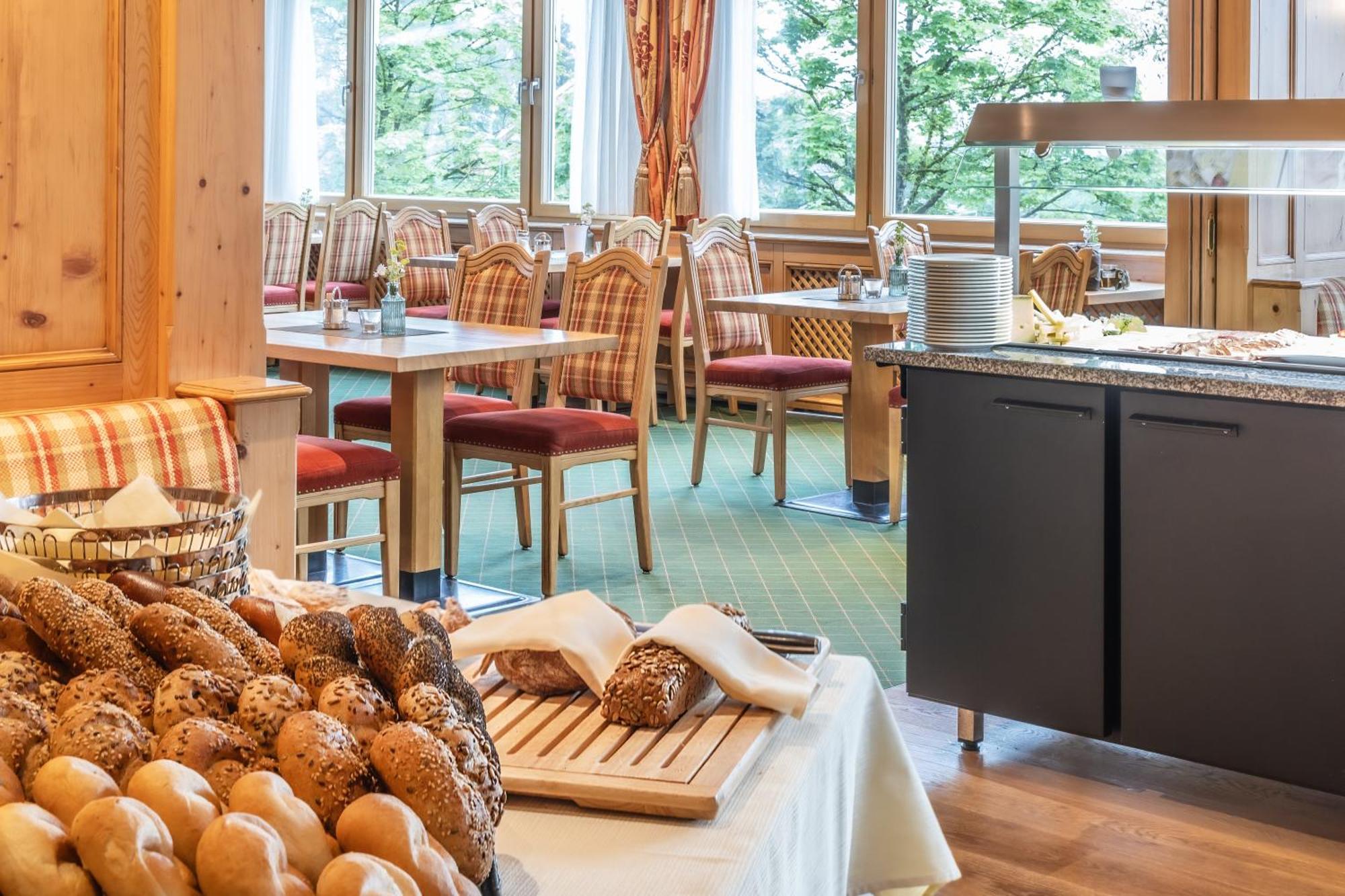 Hotel Engel Alberschwende Ngoại thất bức ảnh